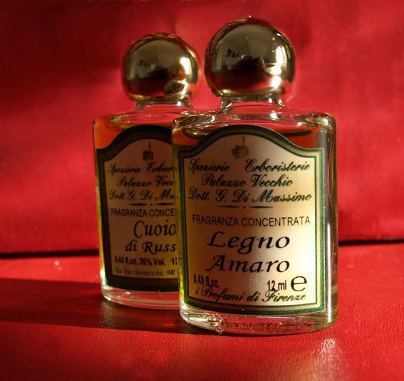 Erboristerie, Firenze: Cuoio di Russia, Legno Amaro