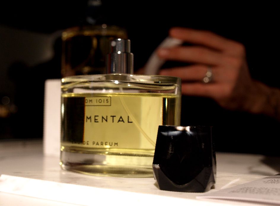 • ROOM 1015: Atramental