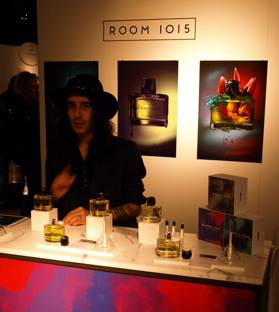 • ROOM 1015: Atramental