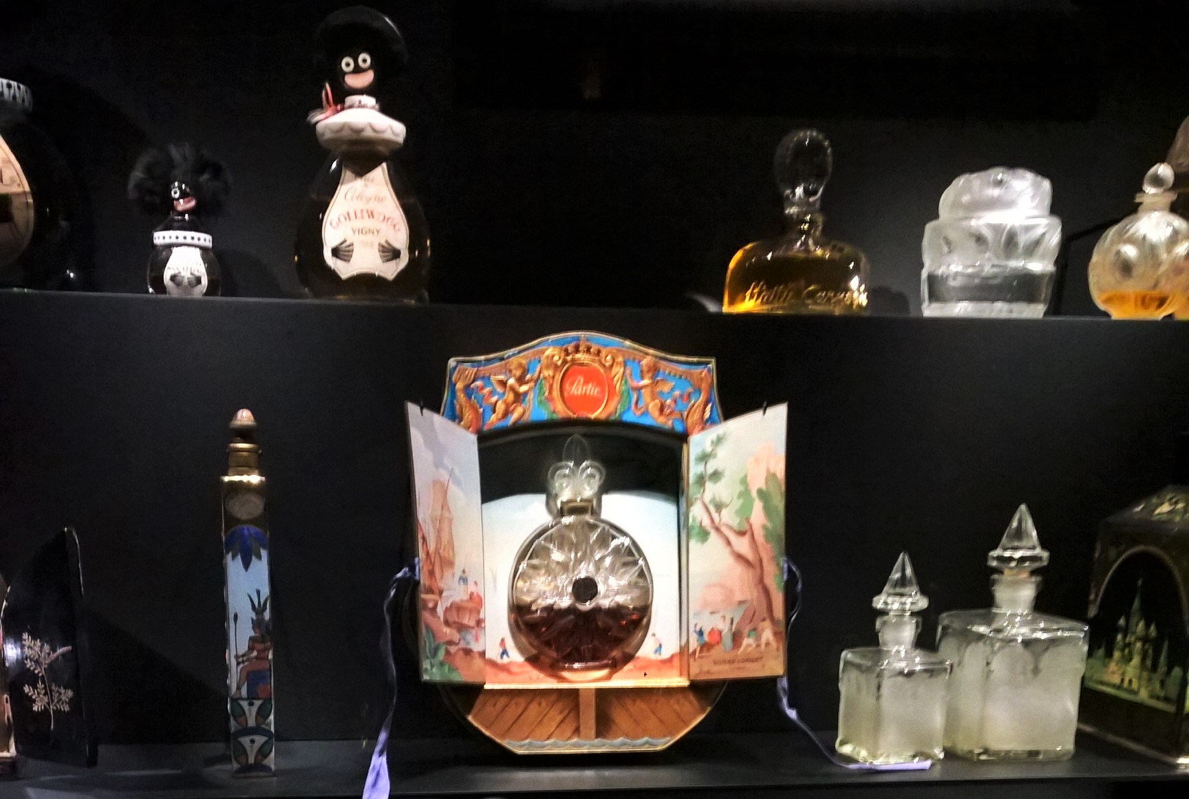 musee fragonard bottles (5)