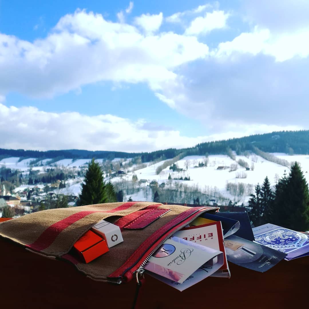 jak najit signature parfem